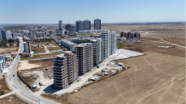Sky Deluxia Life
