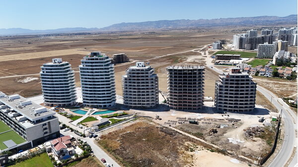 Sky Deluxia Life