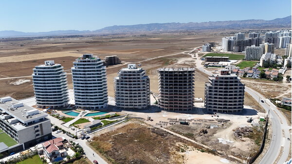 Sky Deluxia Life