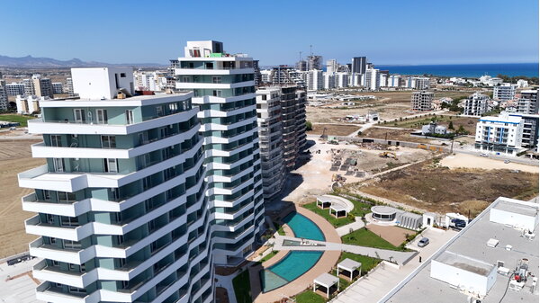 Sky Deluxia Life