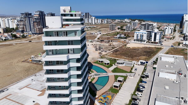 Sky Deluxia Life