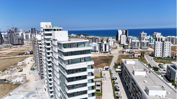 Sky Deluxia Life